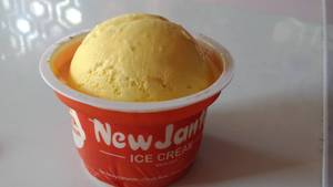 Kesar Pista Ice Cream