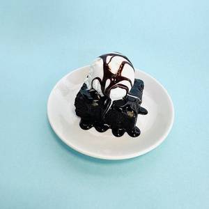 Brownie With Icecream