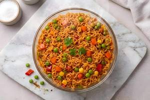 Schezwan Veg Maggi