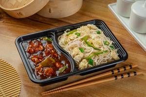 Egg Hakka Noodle & Classic Chilli Chicken Gravy 4pc