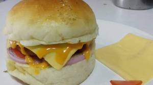 Alu Tikki With Cheese