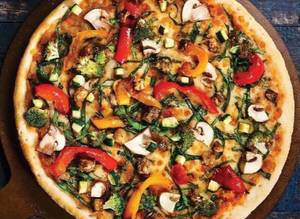 Mixed veg cheese pizza
