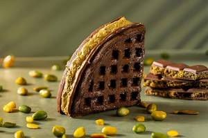 Choco Kunafa waffle