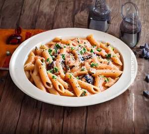 Chicken twin sauce pasta