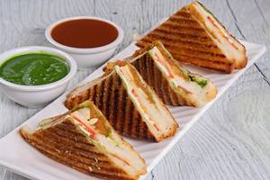 Club Grilled Sandwich