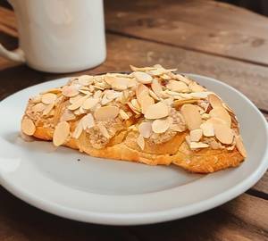 Almond Croissant