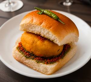 Classic Vada Pav                      
