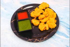 Aloo pakoda [12 pieces]