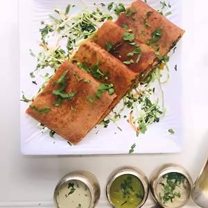 Achari Onion Dosa