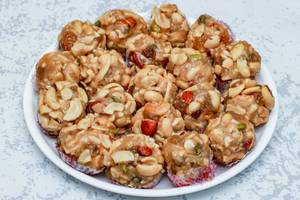 Dry Fruit Laddu