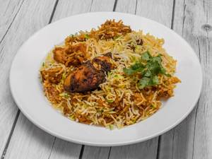 Chicken dum biryani [half]