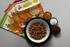 Mini Bhakarwadi