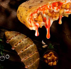 Korean Paneer Tikka Garlic Bread