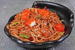 Paneer Manchurian Noodles