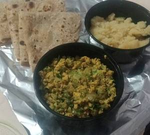 Egg bhurji combo