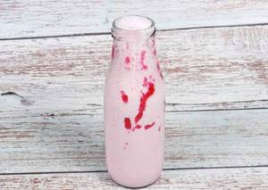 Strawberry Milkshake [250 Ml]
