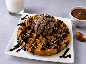 Nutella Bwonie Waffle