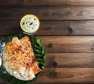 Onion rava dosai