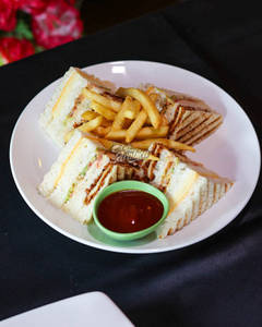 Zinger Club Chicken Sandwich