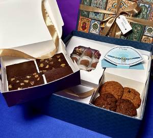 Sugar Free Dessert Hamper Box With Rakhi