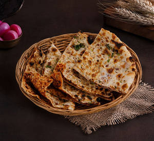 Chicken Keema Naan