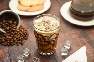 Dark Chocolate Ice Latte