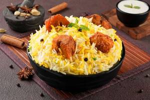 Lucknowi Tandoori Soya Chaap Biryani (Mini)