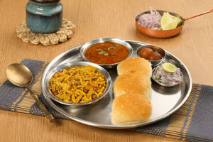 Misal Pav Thali