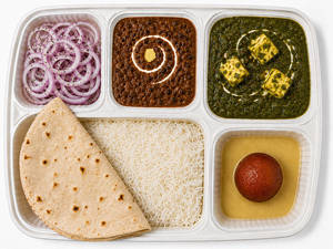 Jumbo Palak Paneer Thali