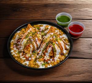Dahi Ragda Samosa