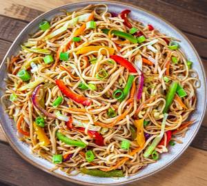 Veg Hakka Noodles