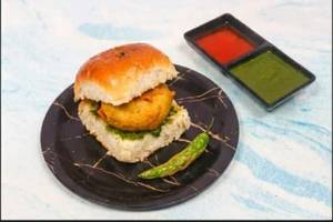 Vada Pav (1 Pcs)