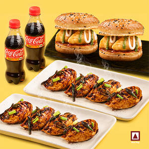 Chicken Himalayan Chilli Momo 8Pc + Chicken Moburg 2Pc + 2 Coke 250ml