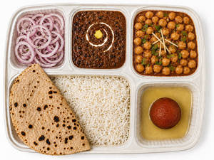 Jumbo Chhole Thali