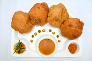 Bedmi Poori [1 Plate]