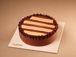 London Whipped Caramel Cake (650 Gms)