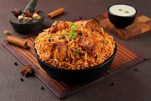Hyderabadi Tandoori Soya Chaap Biryani (Mini)