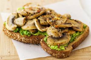 Avocado Toast With Garlic Mashroom.