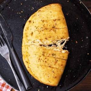 Paneer Tikka Garlic Bread