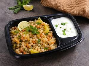 Sabudana Khichdi And Dahi