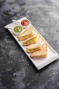 Golden Corn Sandwich