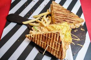 American Club Chicken Grilled Sandwich( 1 Pcs )