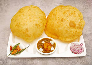 Chole Bhature [1 Plate]