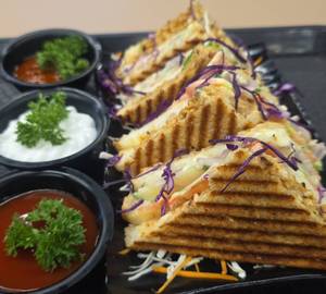 Chicken peri peri sandwich