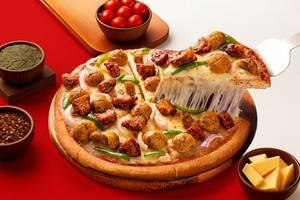 Double Chicken Feast Medium Pizza