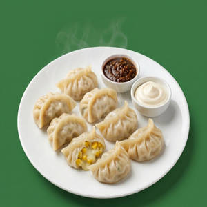 Cheese & Corn Steam Momos (8 Pieces)