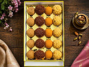 7 LADDU MIX SWEETS BOX
