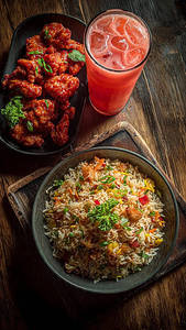 Chicken Fried Rice With Chicken Roast & Papaya Juice