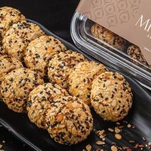 Multi Grain Biscuit