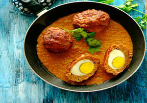 Nargisi Kofta Curry